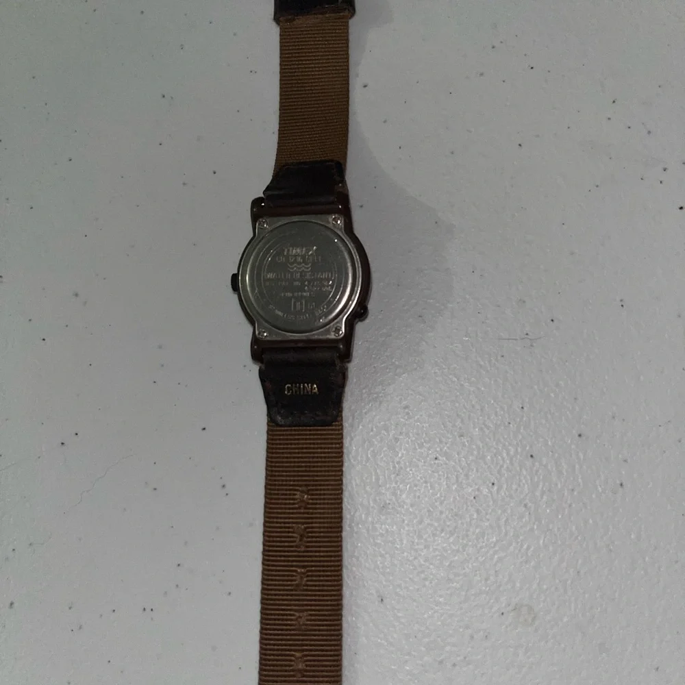 Vintage Timex Expedition Indiglo Unisex Analog Watch with Digital Date